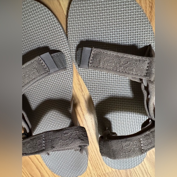 TEVA Universal Slide - Picture 5 of 7